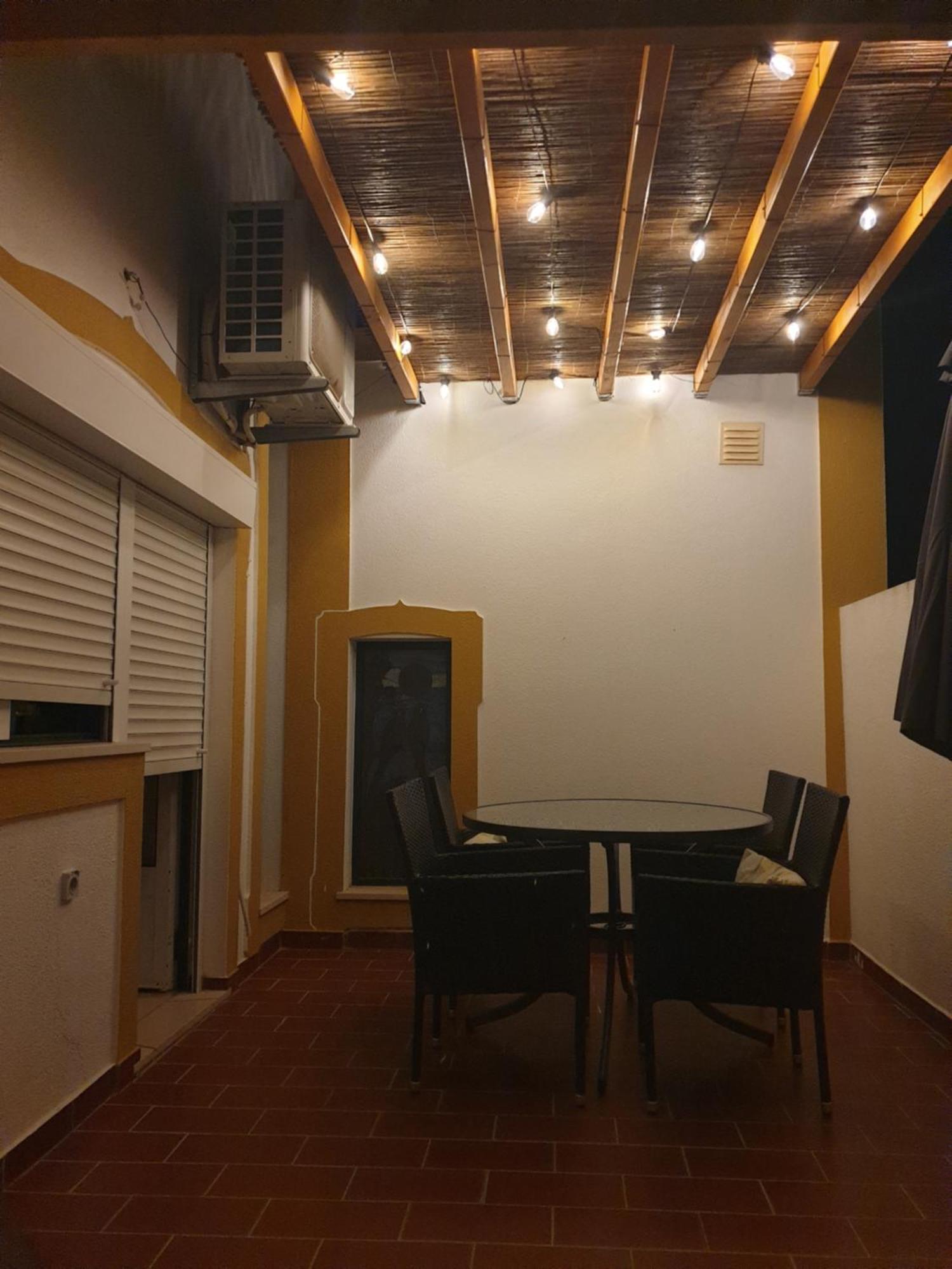 Home4U - Cosy Apartment With Fantastic Terrace กาบานัส เด ตาวีรา ภายนอก รูปภาพ