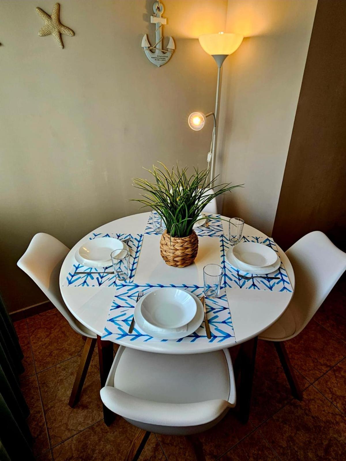 Home4U - Cosy Apartment With Fantastic Terrace กาบานัส เด ตาวีรา ภายนอก รูปภาพ